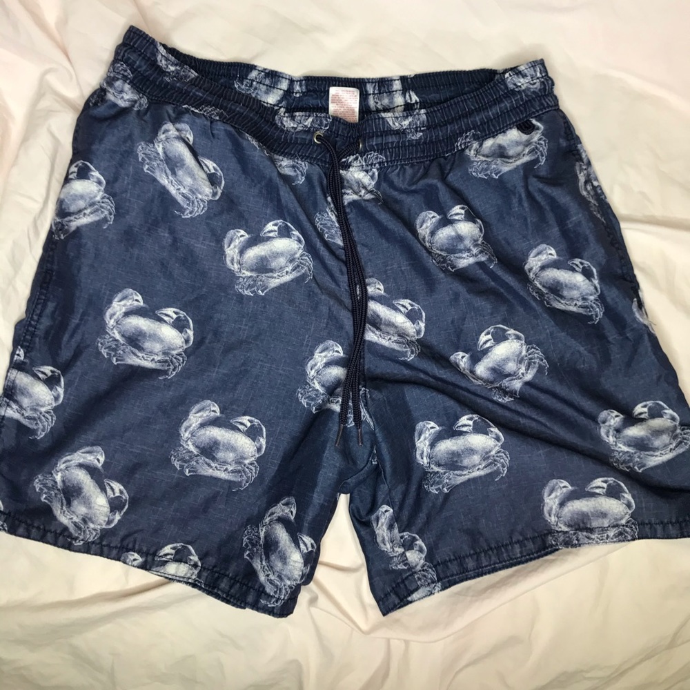 Swim shorts with crab pattern - Picture 2 of 9